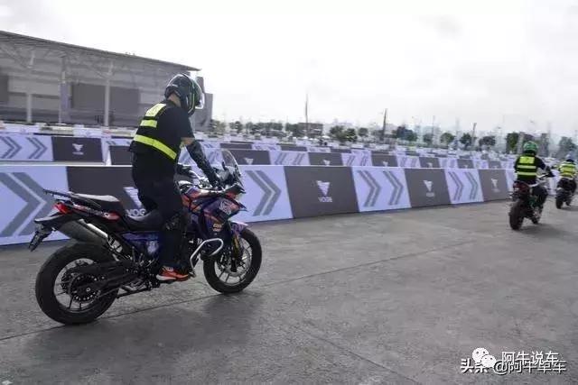 小丙评测隆鑫无极650ds,隆鑫无极拉力650ds详细参数表