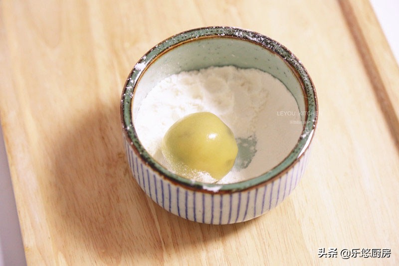 适合初学者做的枣泥月饼,从小爱吃豆沙包