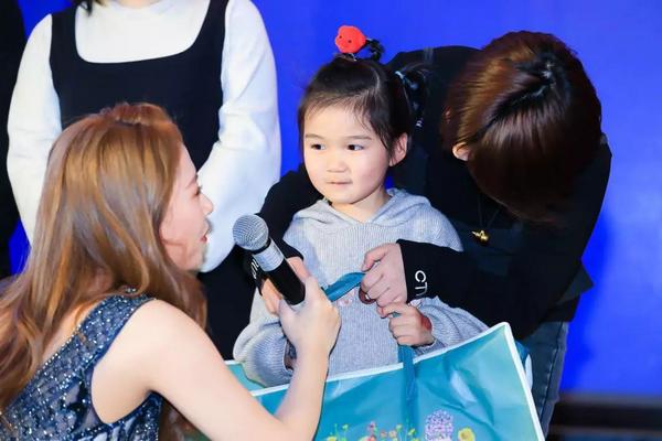 「年会回顾」“同心同行筑梦远航”麦丰装饰2020年度盛典