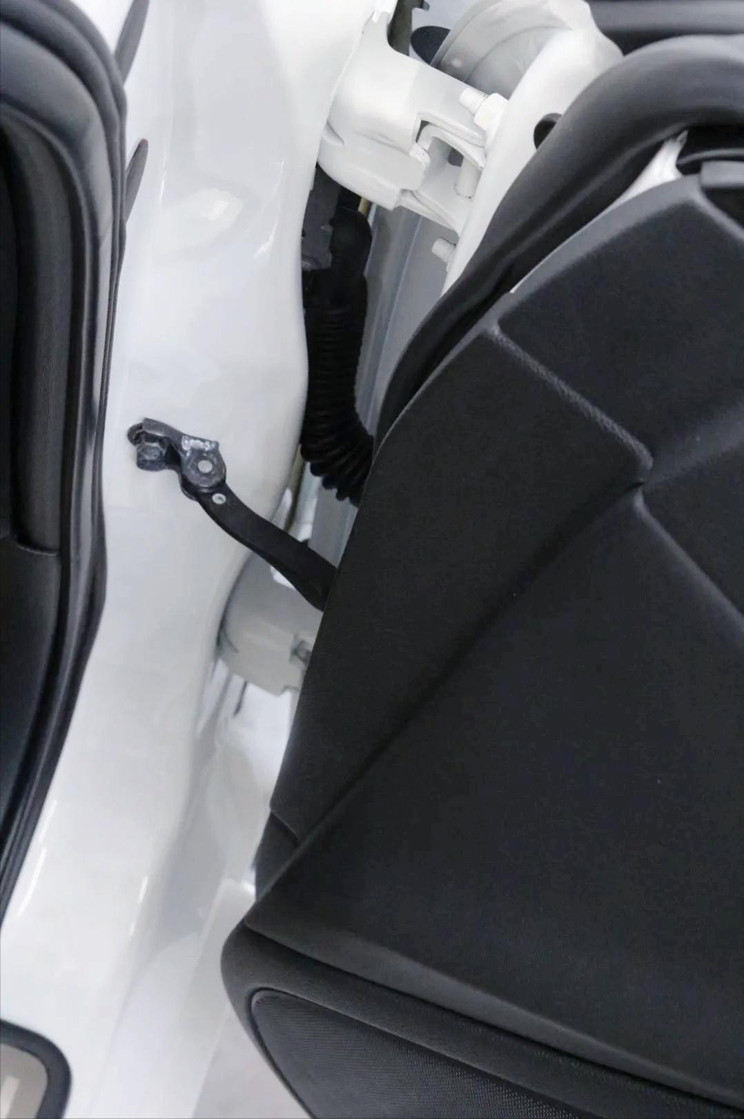 14年英菲尼迪g25拆车视频,英菲尼迪g25整备翻新