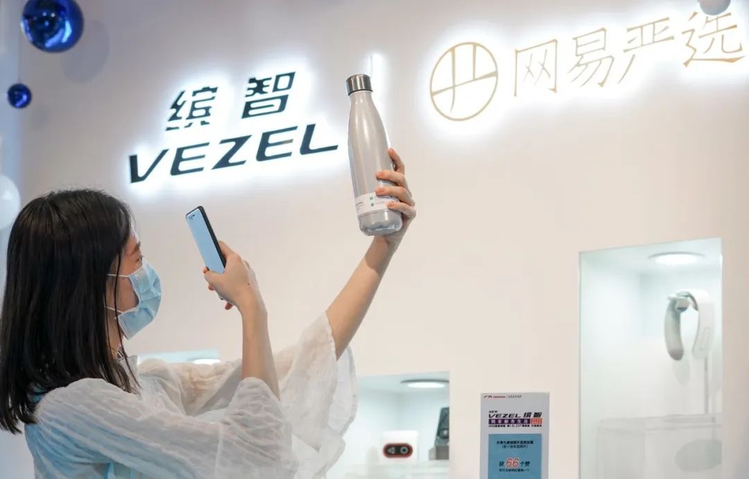 新车实拍|星空顶/潮流套件，这还是你想象中的新缤智吗？