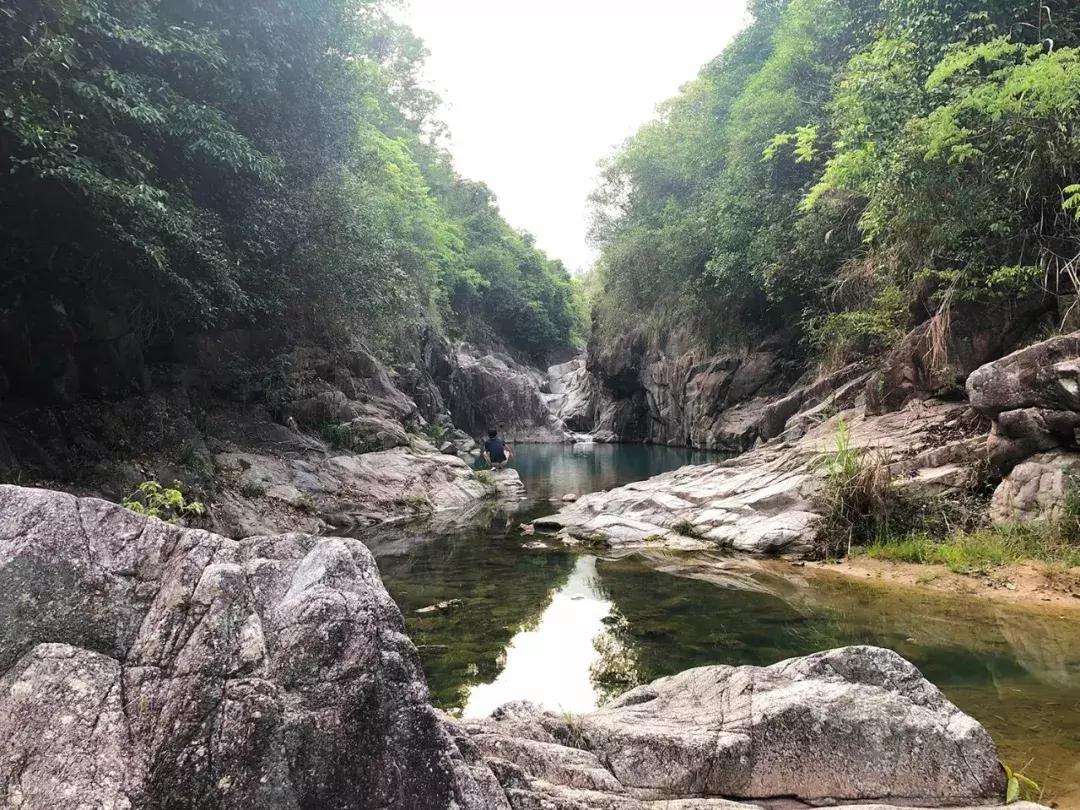 越过山丘才发现它如此优秀,越过山丘发现一无所有