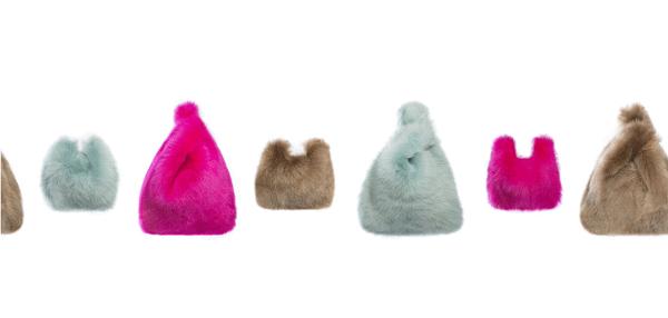 我花1000多块买的毛绒包,后来发现有点贵!