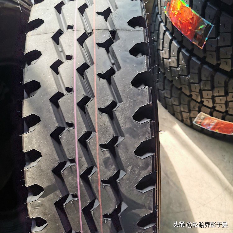 货车轮胎用什么轮位好点,非对称轮胎左右轮花纹方向