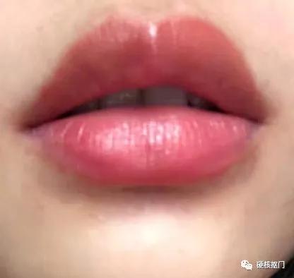 挖宝口红推荐50元,适合素颜的大牌口红豆沙奶茶色号