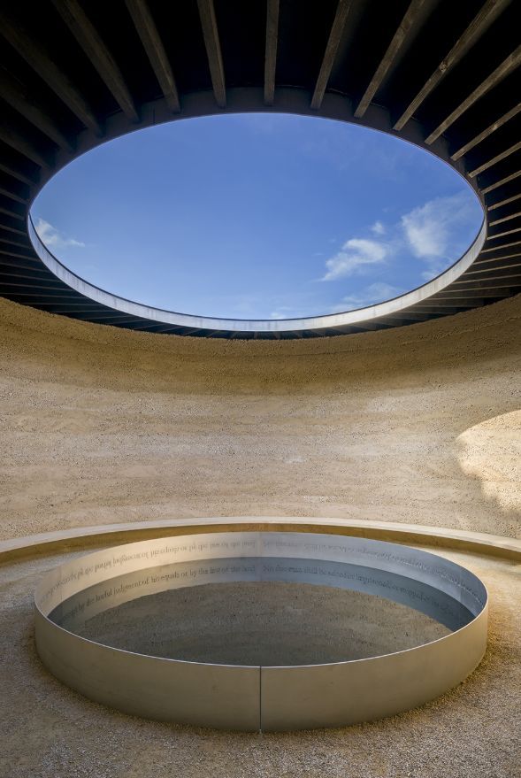 东西方现代夯土墙建筑集粹