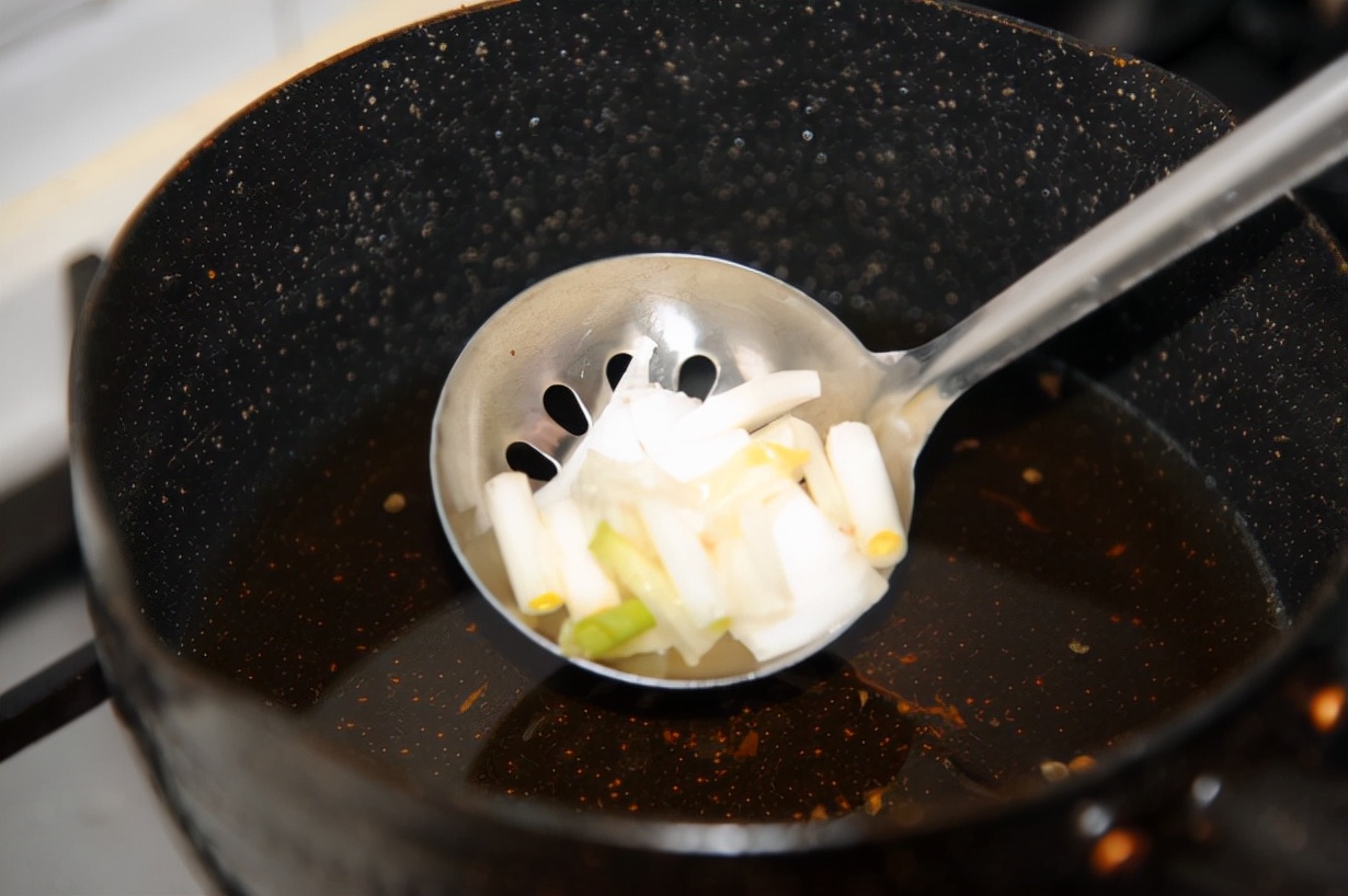 怎么样做出的虾仁口感脆爽滑,如何做出来的虾仁又嫩又好吃