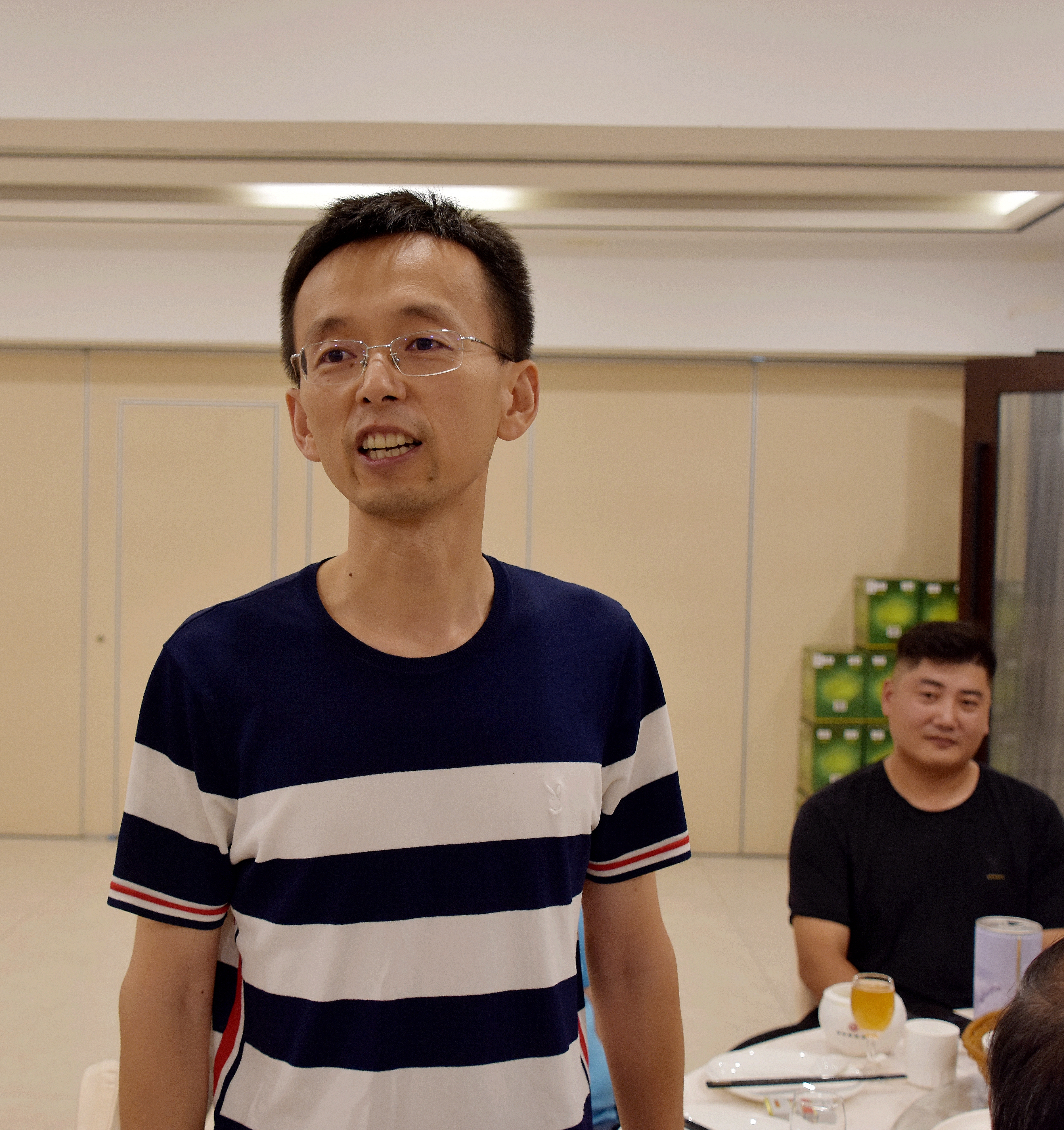 鸢飞社区福海花园小区举办庆祝建军94周年联谊会