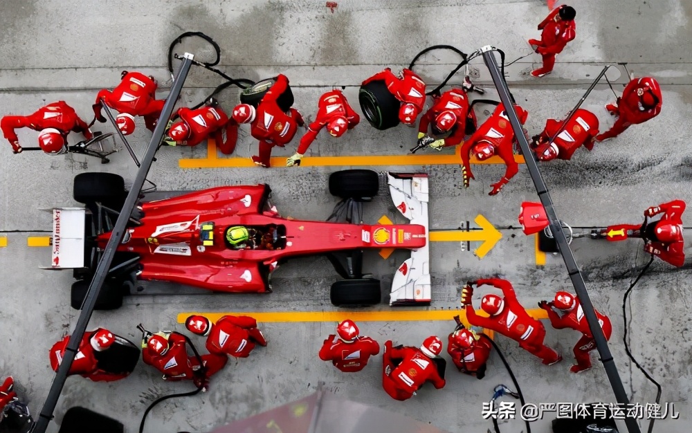 f1国际赛有多烧钱,f1世界一级方程式赛车