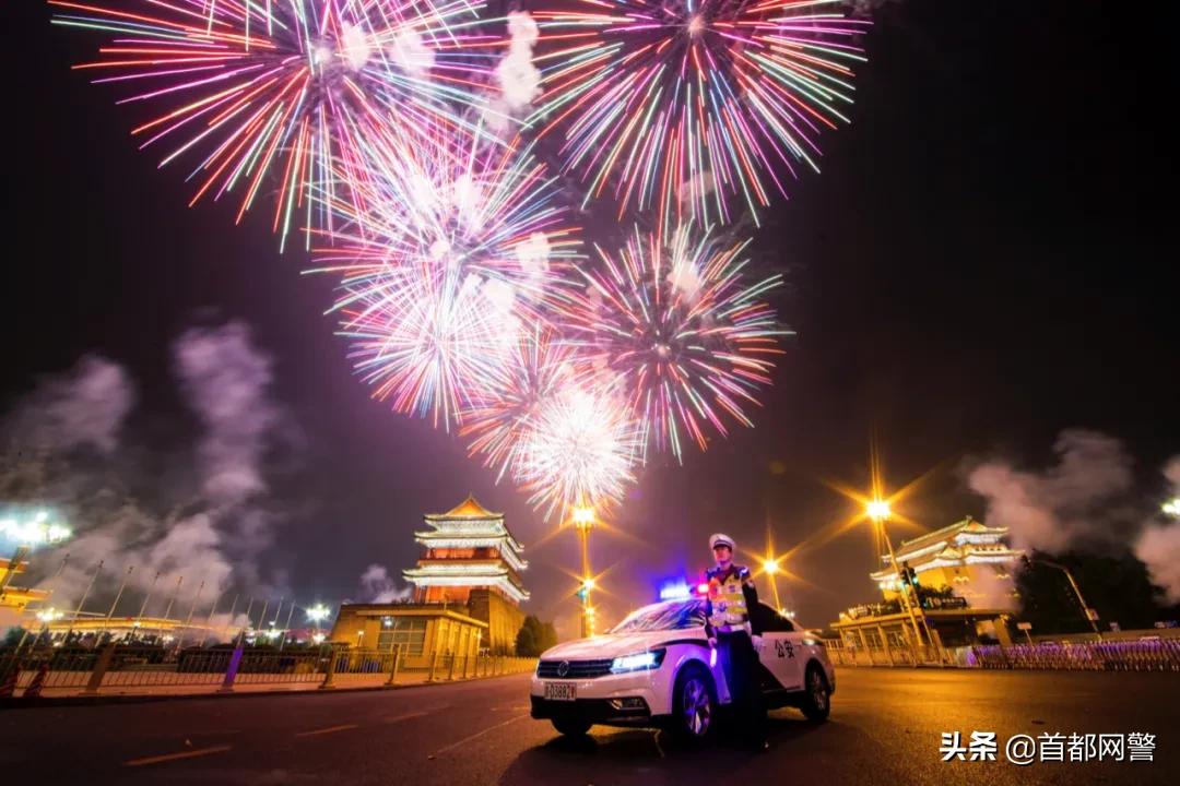 勇立潮头创辉煌,勇立潮头奋力谱写新篇章