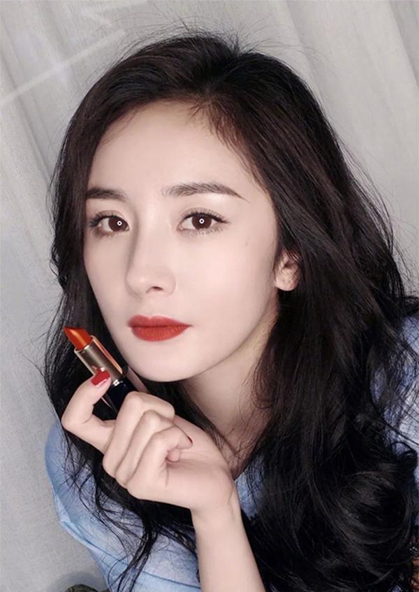 三色口红哑光滋润持久保湿,三色口红亮钻不掉色不沾杯