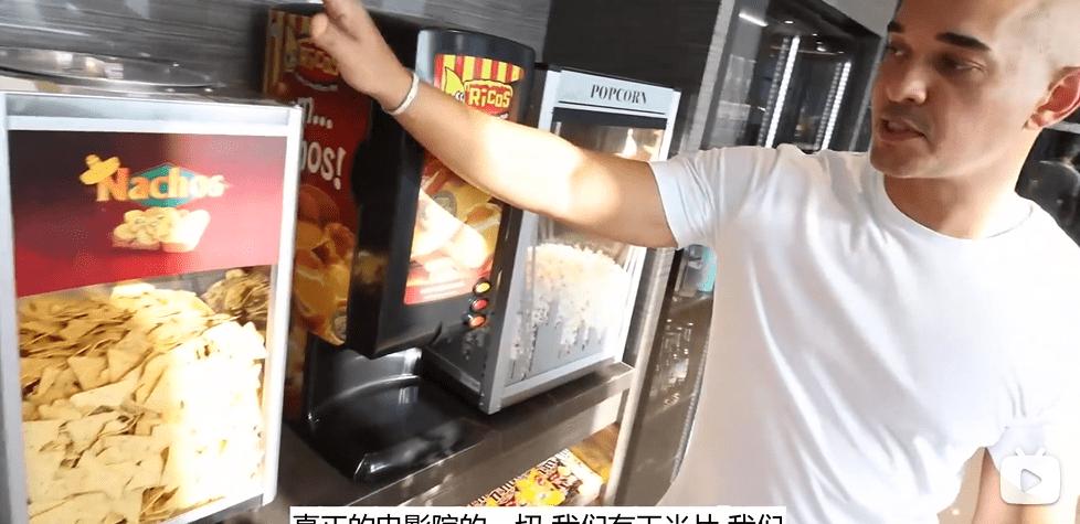 迪拜男子奋斗十年买下劳斯莱斯,迪拜小伙卖掉劳斯莱斯买法拉利