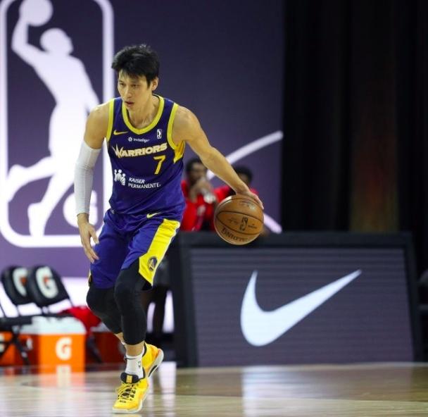 认清现实心灰意冷,林书豪现在怎样了