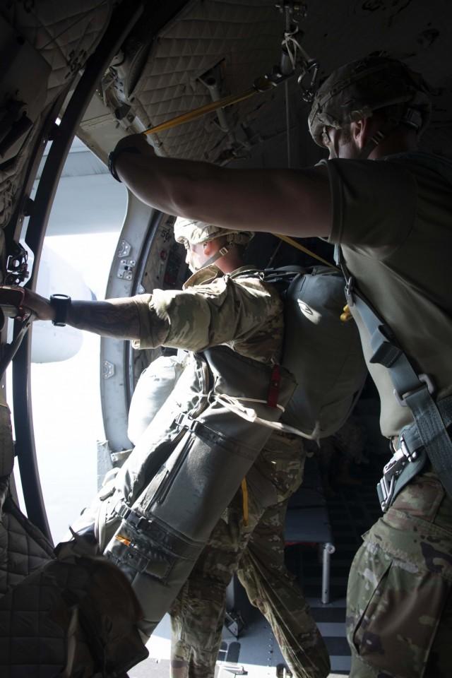 m82a1巴雷特重型特别步枪有效射程,mk47全自动狙击步枪