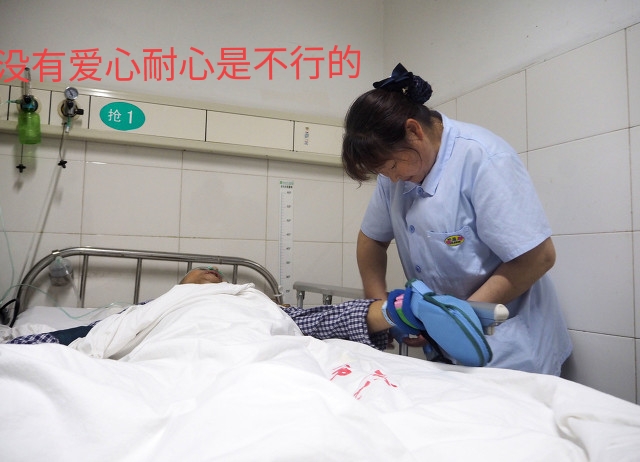 请护工在医院照顾病人都做什么,医院护工工作直接去医院找吗