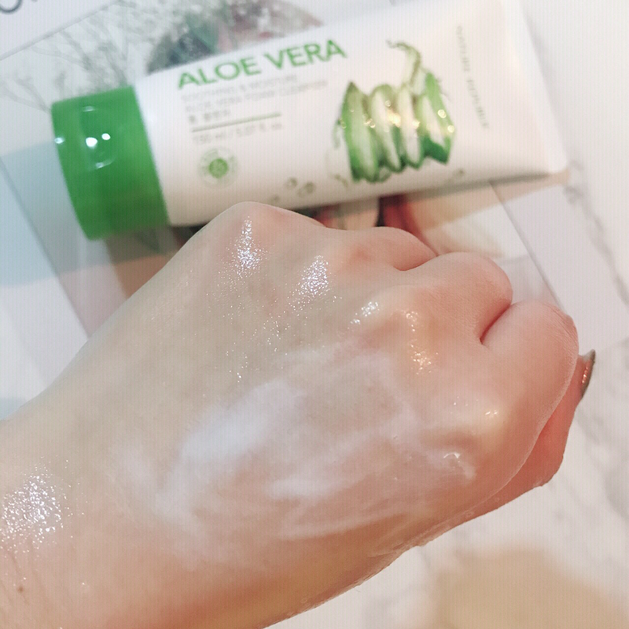 芦荟洗面奶清洁力怎么样,芦荟洗面奶祛痘保湿