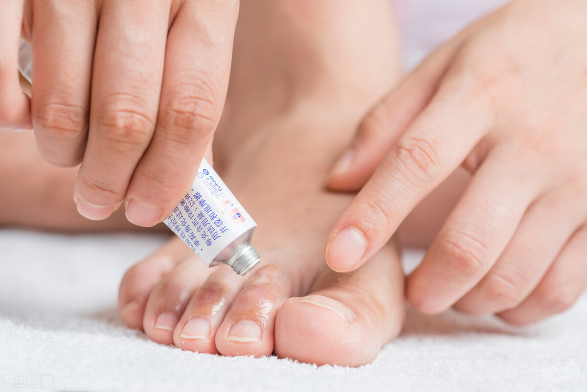 用了激素药怎么治疗皮肤病,治疗皮肤病的激素药