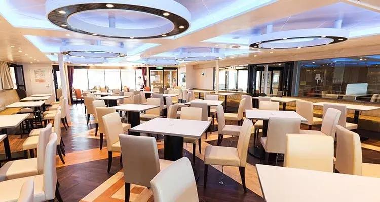 你也许看过许多海景，唯独漏掉了这条王道性价比的豪华海洋之路