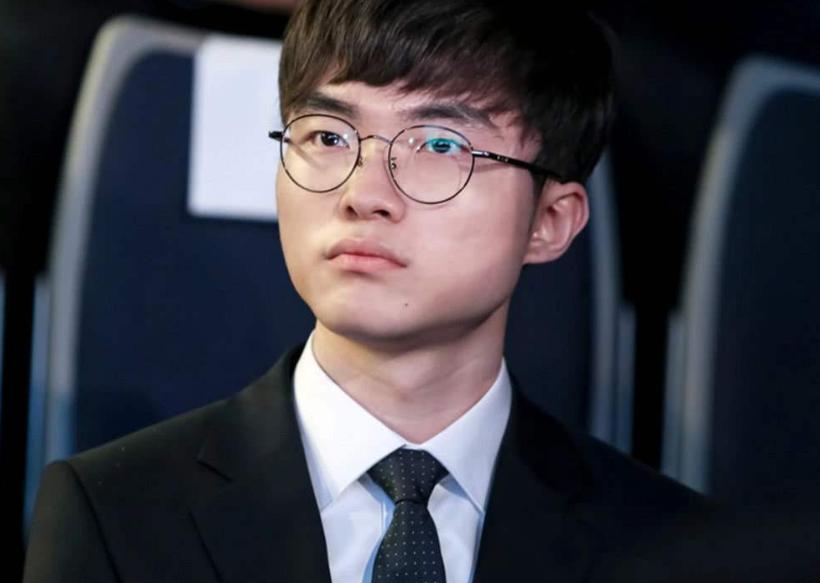 faker今年24岁吗,见证faker十年职业百炼成金