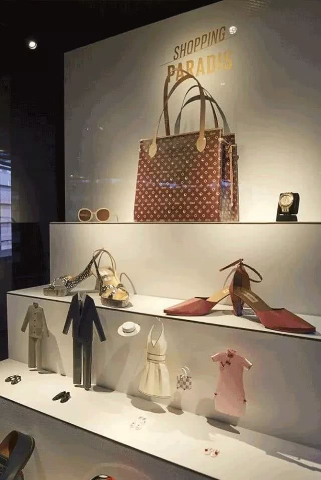 “中国人对死亡原来如此浪漫”这一回，巴黎展出了我们最忌讳的