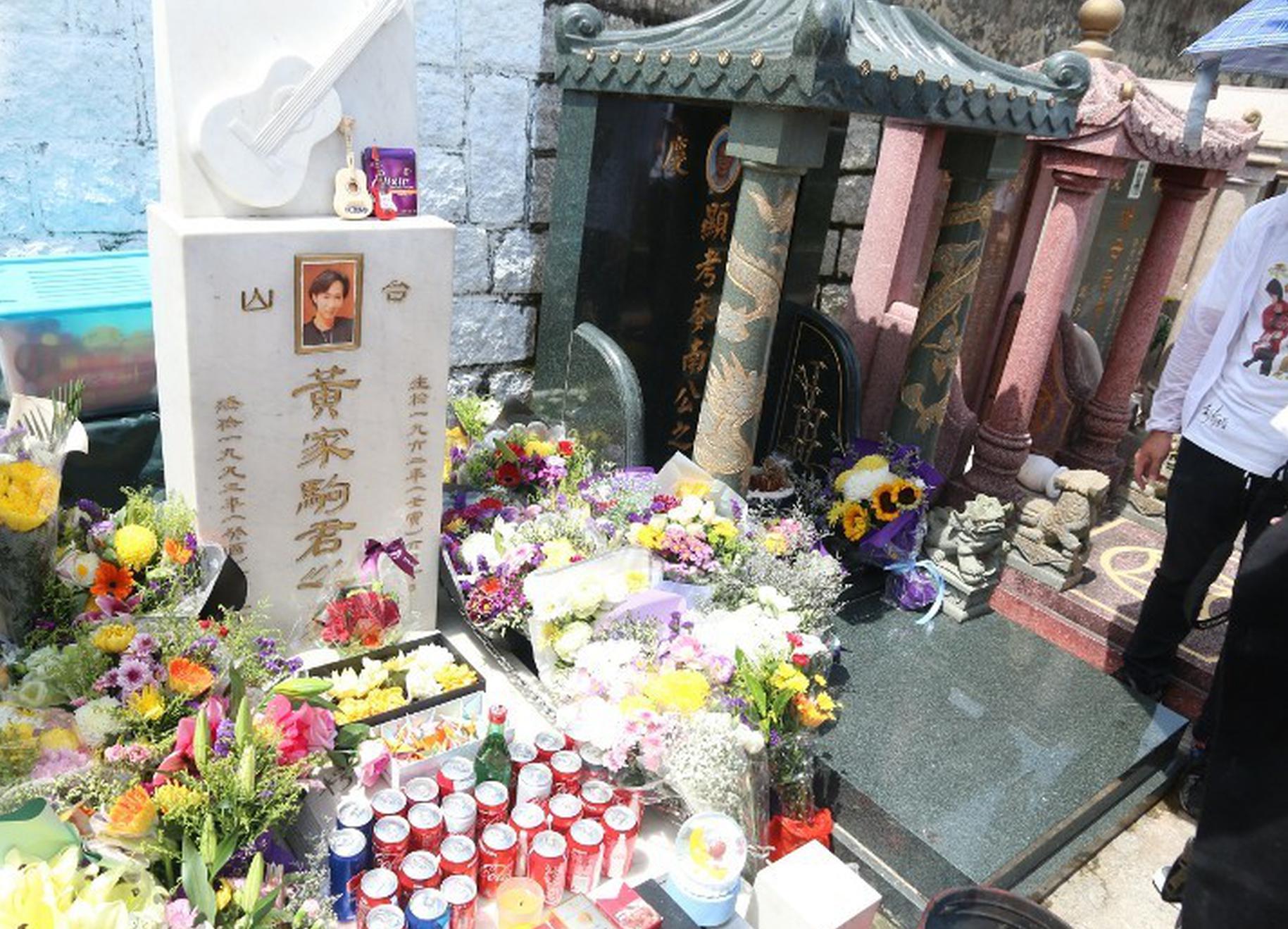 黄贯中手写信悼念黄家驹,黄贯中发微博悼念黄家驹