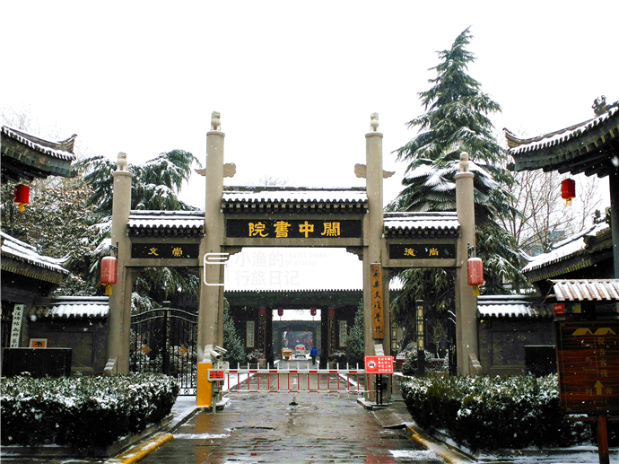 西安最贵的一条街,西安钟楼仿古一条街