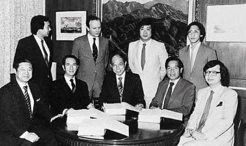 赌神何鸿燊现状,赌神何鸿燊为什么能成功