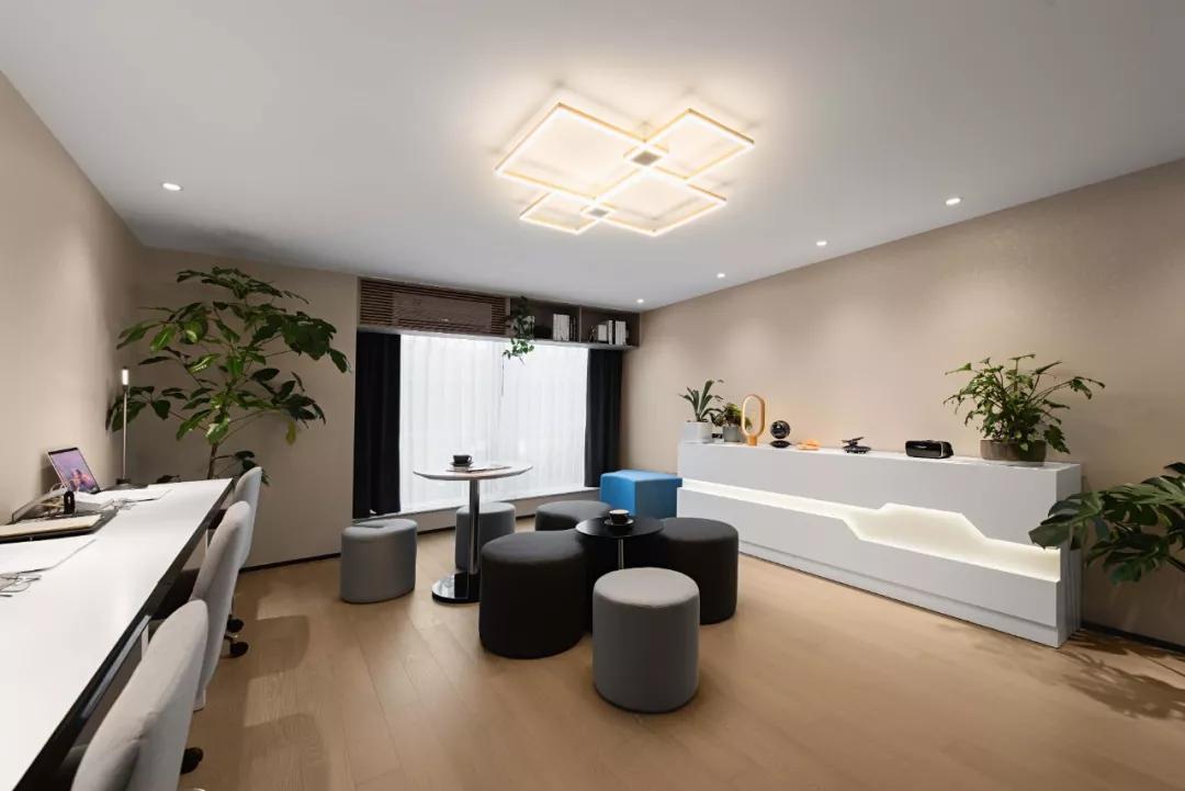 我热爱工作却讨厌上班,我很热爱工作但我讨厌上班