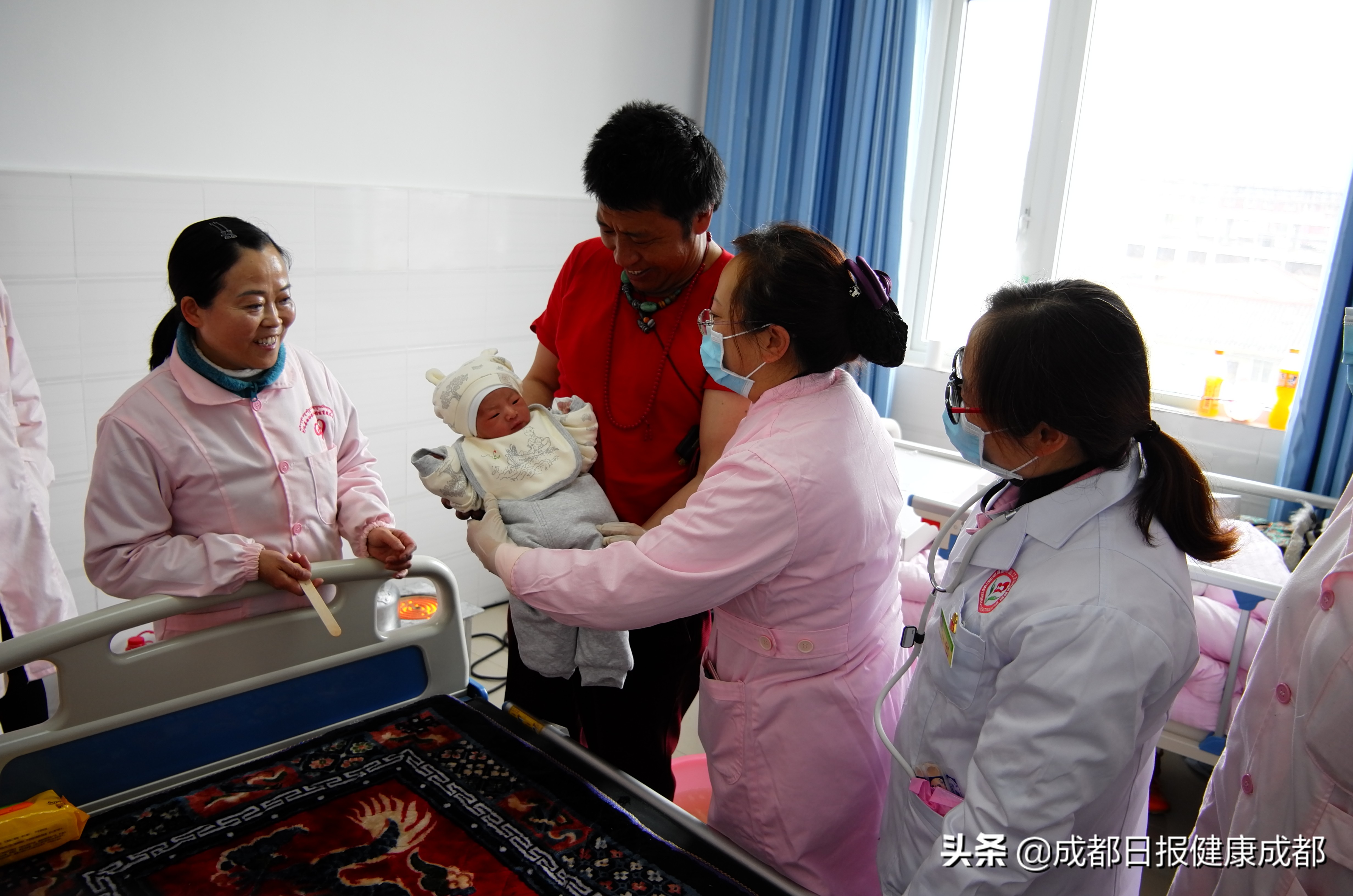 从住院人数为零到成功创建“二级乙等妇幼保健医院”温江区妇幼保健院对口帮扶色达妇计中心实现飞跃