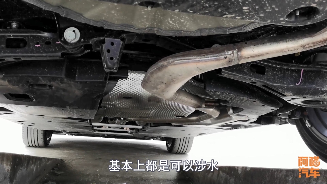 新车被水淹修复还是走全损,车子淹了必须了解哪些道理