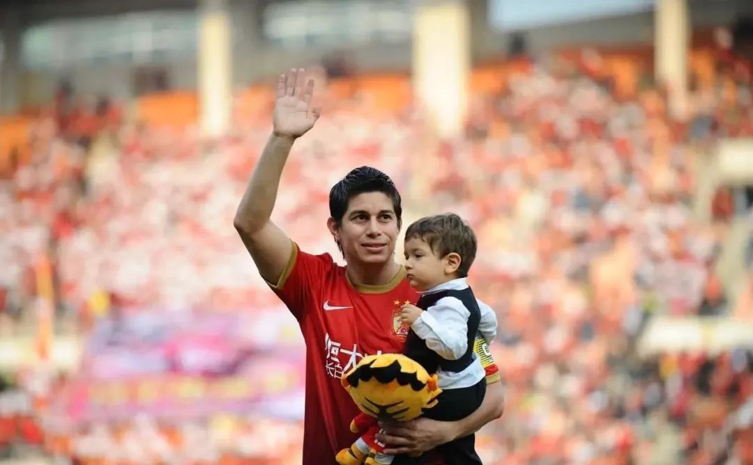 天体之王孔卡无缘回归,天体之王是什么意思