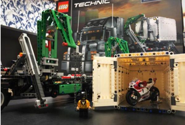 始于颜值陷于才华的王一博,优秀的人都是相互吸引的王一博