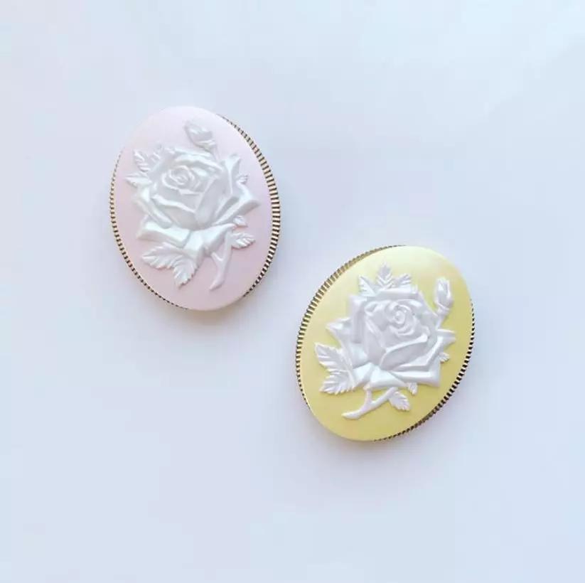 倩碧腮红性价比,倩碧樱花色腮红