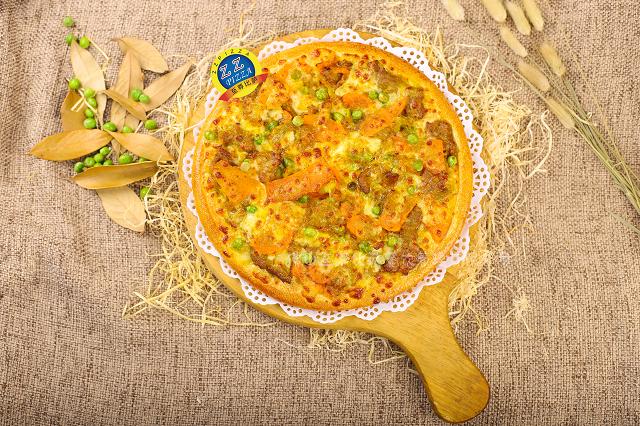 至尊比萨好吃不贵,至尊比萨下午餐