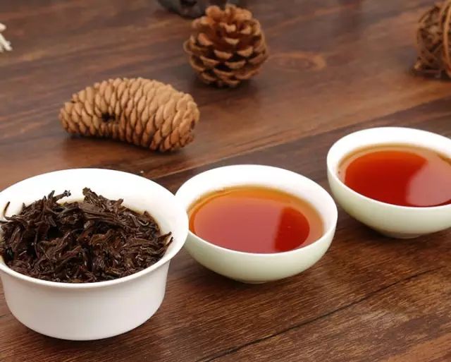 朱一龙霍建华睫毛,朱一龙睫毛有多长