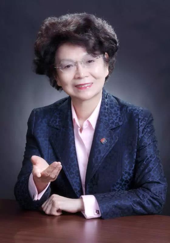 *镕基朱**“网开一面”，华日“起死回生”