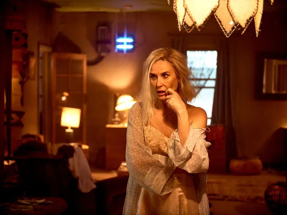 《美丽新世界》，今年尺度最大的美剧