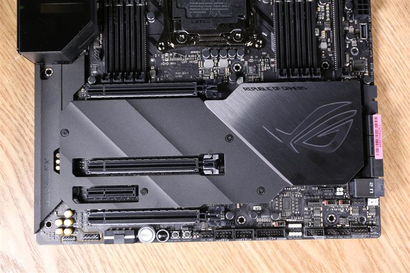 rogrampage系列工作站主板,rogrampageviextreme主板硬盘