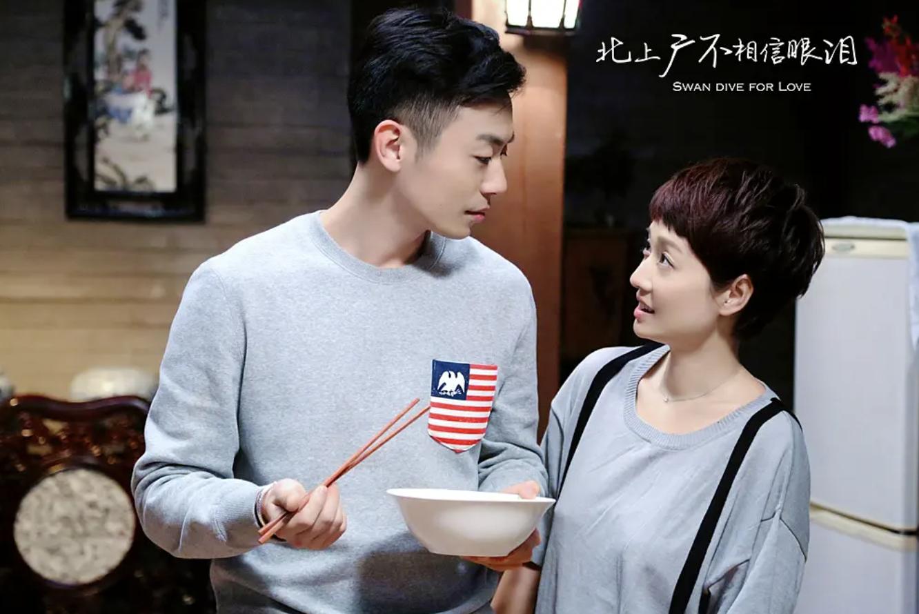 谢娜半个冰箱都是母乳！娱乐圈5位“背奶妈妈”，证明母爱真伟大