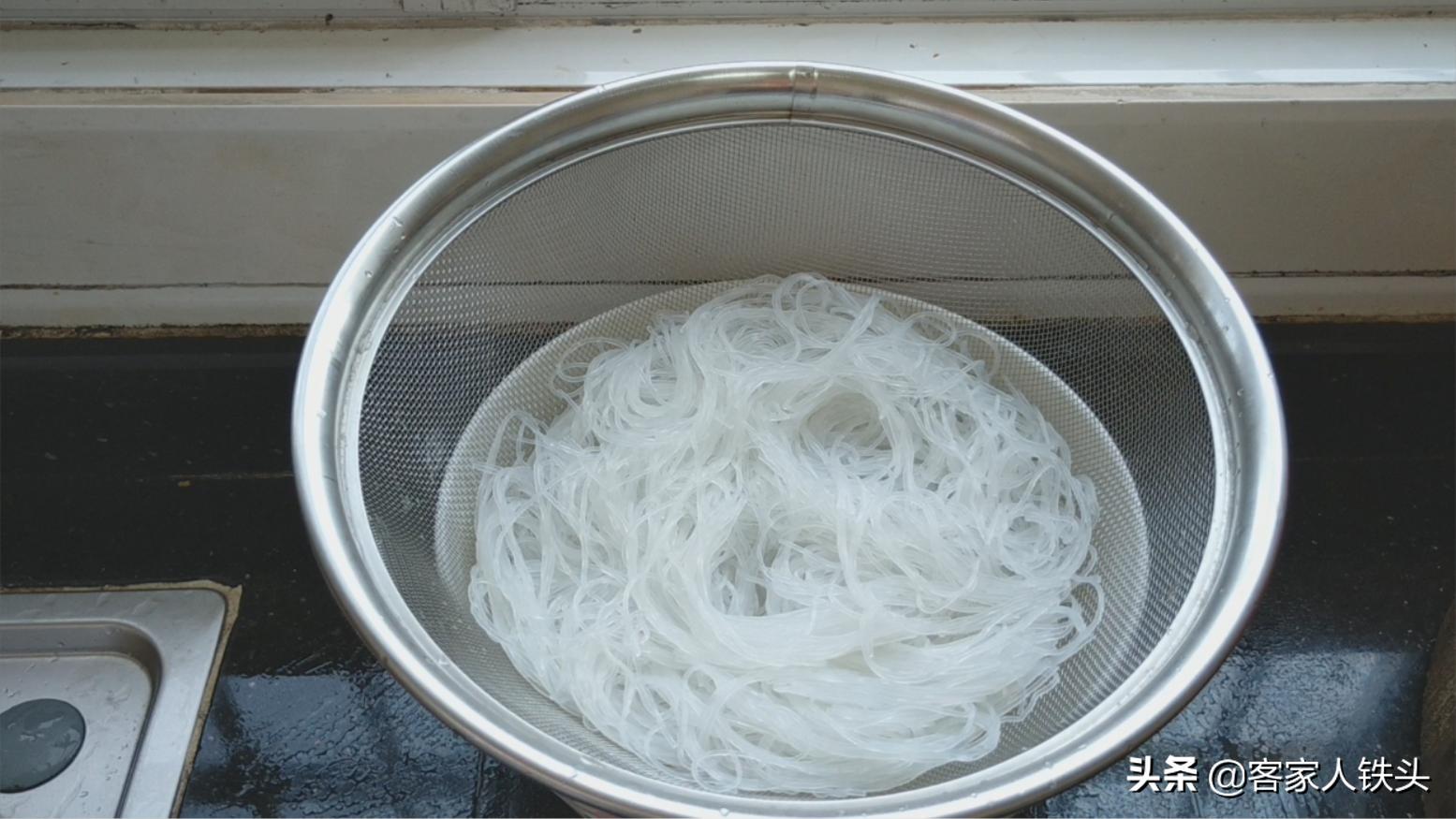 白菜炖粉条怎么做味道最佳,白菜炖粉条怎么做好吃又嫩