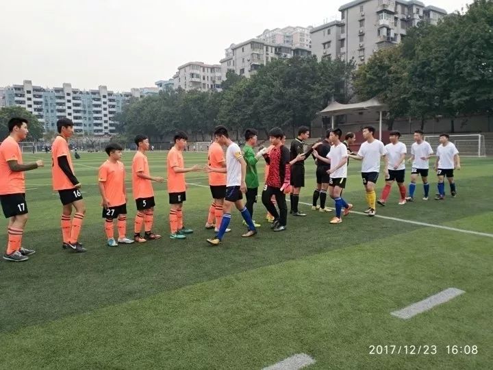 热烈祝贺我校获足球特色学校,广东省青少年校园足球特色学校