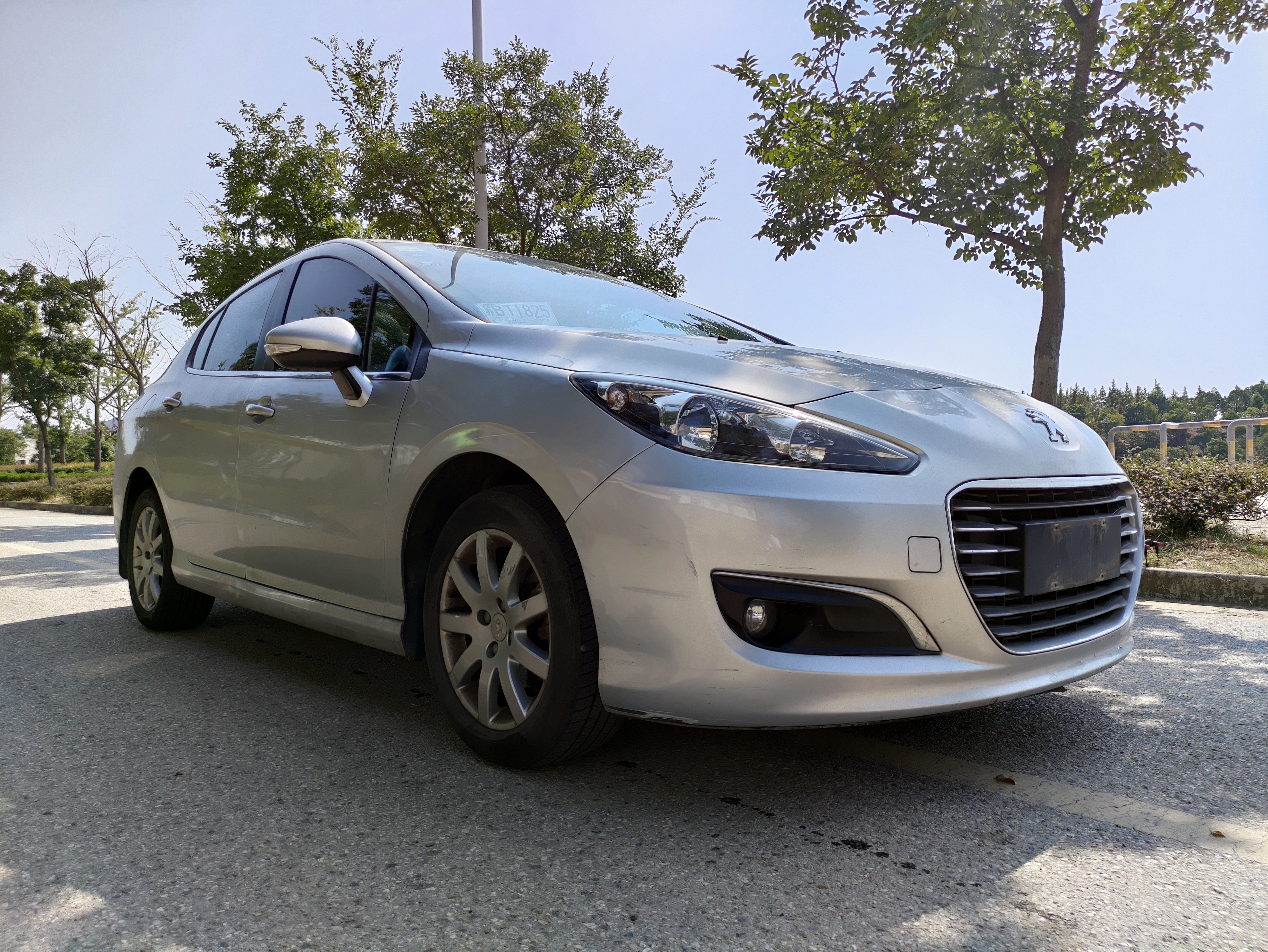 标致308跑了15万公里值得买吗,2万多能买到标致308吗