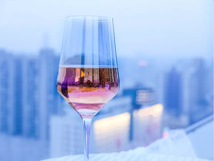 送给经常熬夜的女生什么礼物,有什么适合送给女朋友的礼物