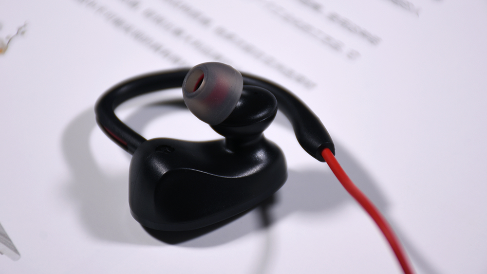 蓝牙耳机测评jeetw1s,网红jeet蓝牙耳机