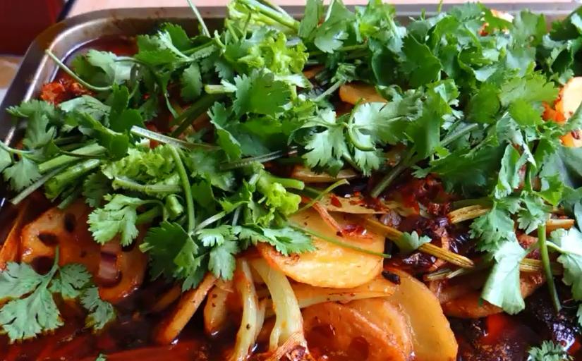 川味烤鱼简单做法教程家庭版,四川正宗烤鱼做法教程及配方