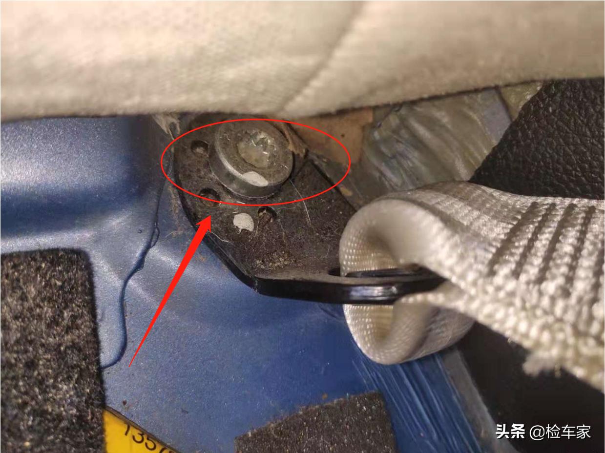 买二手大众polo哪款性价比高,大众polo和斯柯达晶锐对比视频