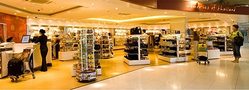 国外免税店敲诈顾客成“第二产业”，赠品不要随便拿