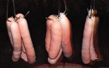 为什么肉肠有一股烟熏味怎么去除,纯肉肠的正确做法