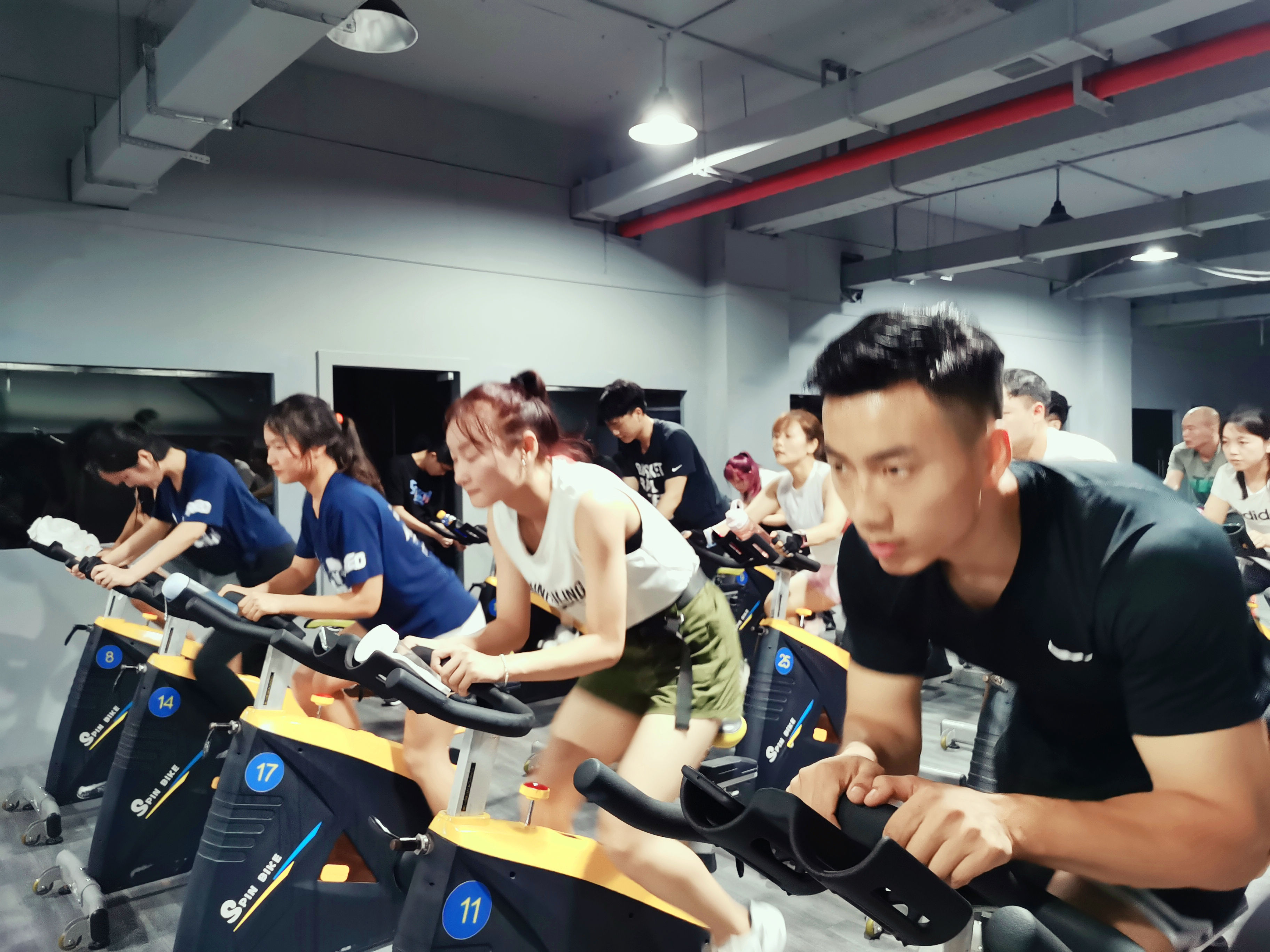 西安哪个健身学校靠谱,西安哪里可以学健身教练