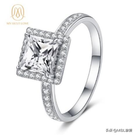 郭晶晶霍启刚综艺节目婚戒,霍启刚婚戒抢镜